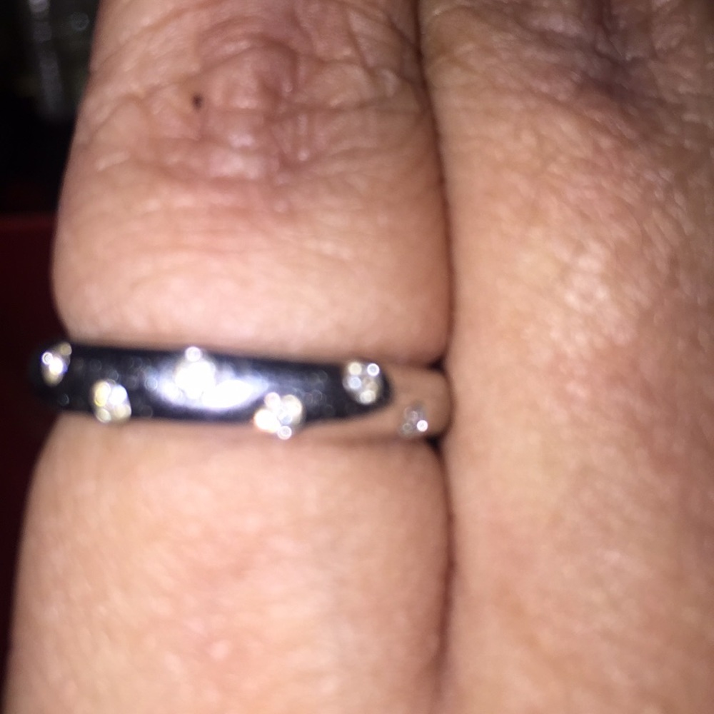 💍 BNIB Swarovski crystal Ring Band 💍